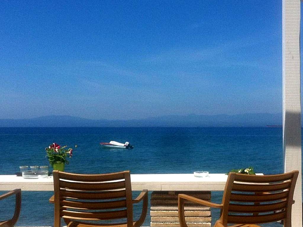 Mantinia Bay Hotel