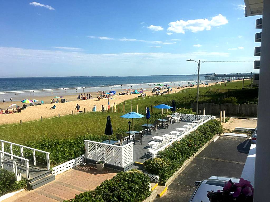 Sandpiper Beachfront Motel (Old Orchard Beach)
