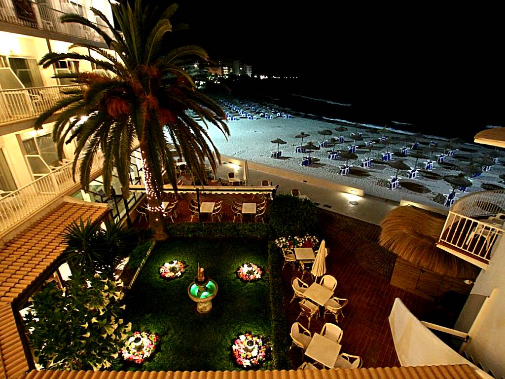 Hotel Club S'Illot (S'Illot)