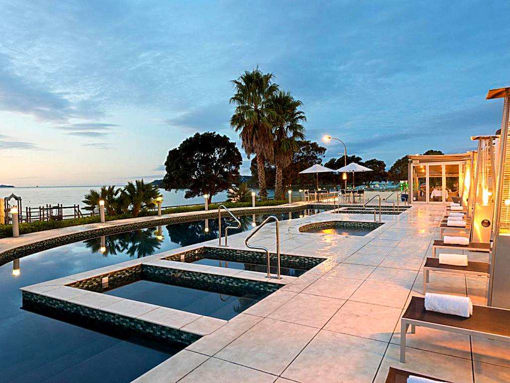 Paihia Beach Resort & Spa Hotel