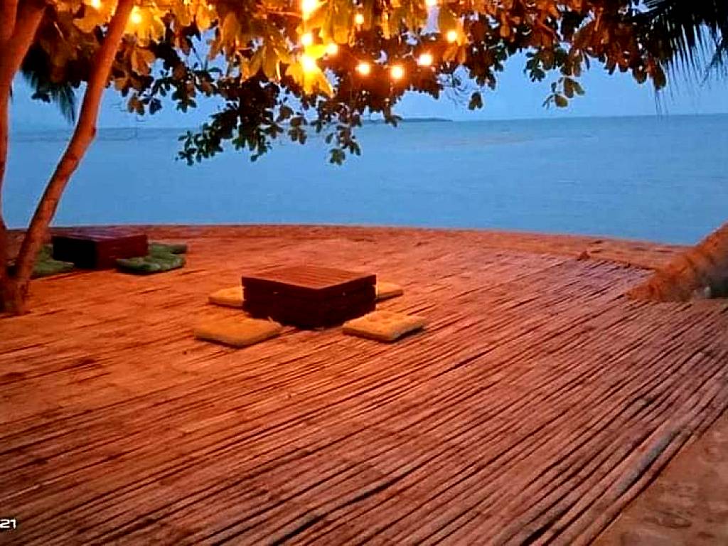 Mecaja Beach House (Roxas)