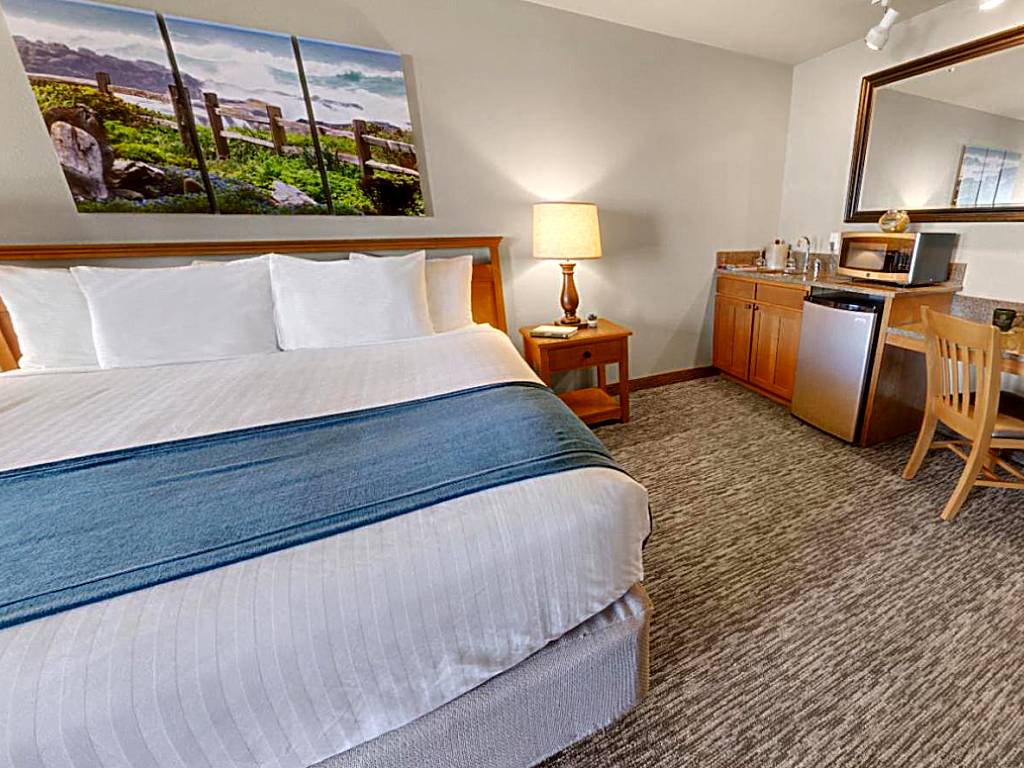 Overleaf Lodge: King Room with Spa Bath (Yachats)