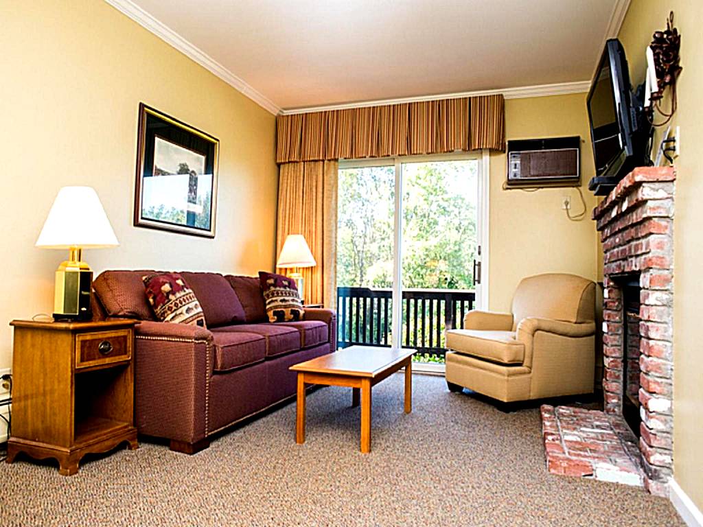 Manchester View: One-Bedroom Suite (Manchester)