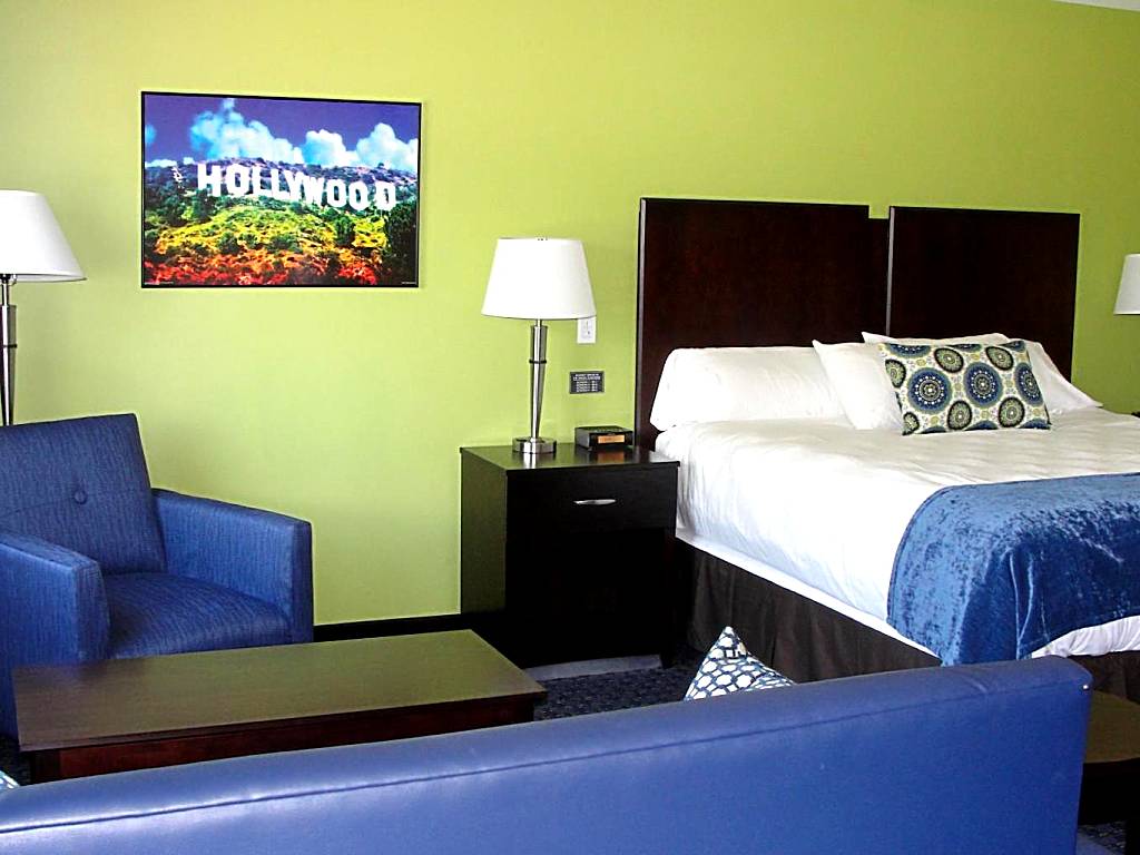 Starlight Inn: Superior King Suite with Spa Bath (Burlington)