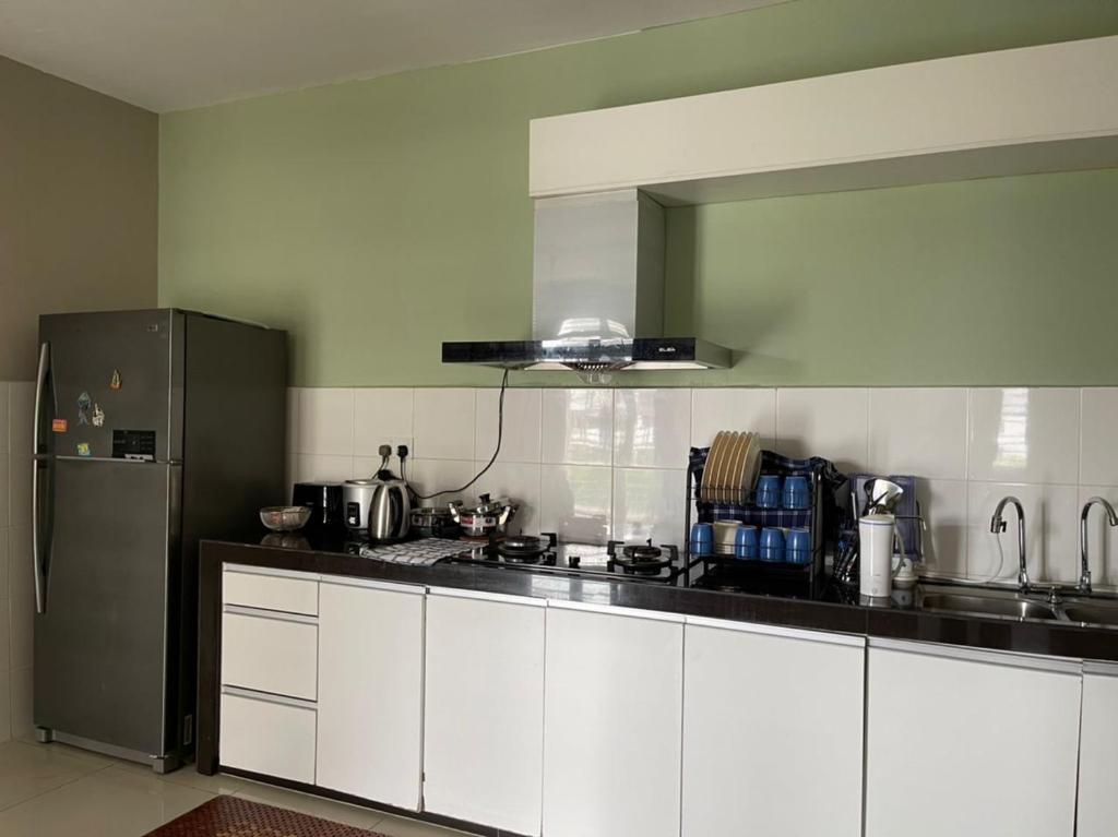MR 1 Homestay Putrajaya Dwiputra