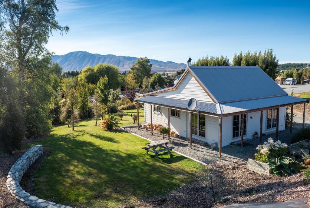 Lexi's Lodge