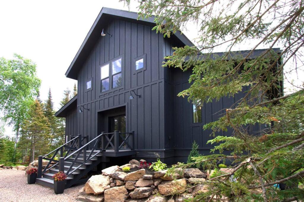 NEW Rustic Modern Cabin at Lutsen Mountains