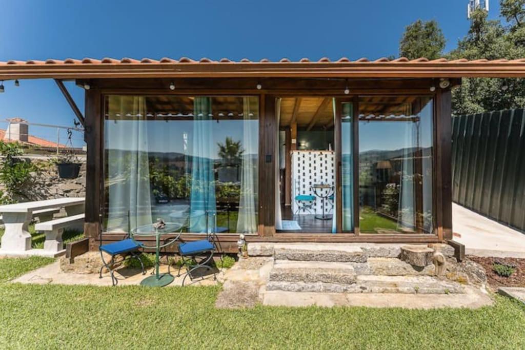Fernandes Guest house Blue bungalow