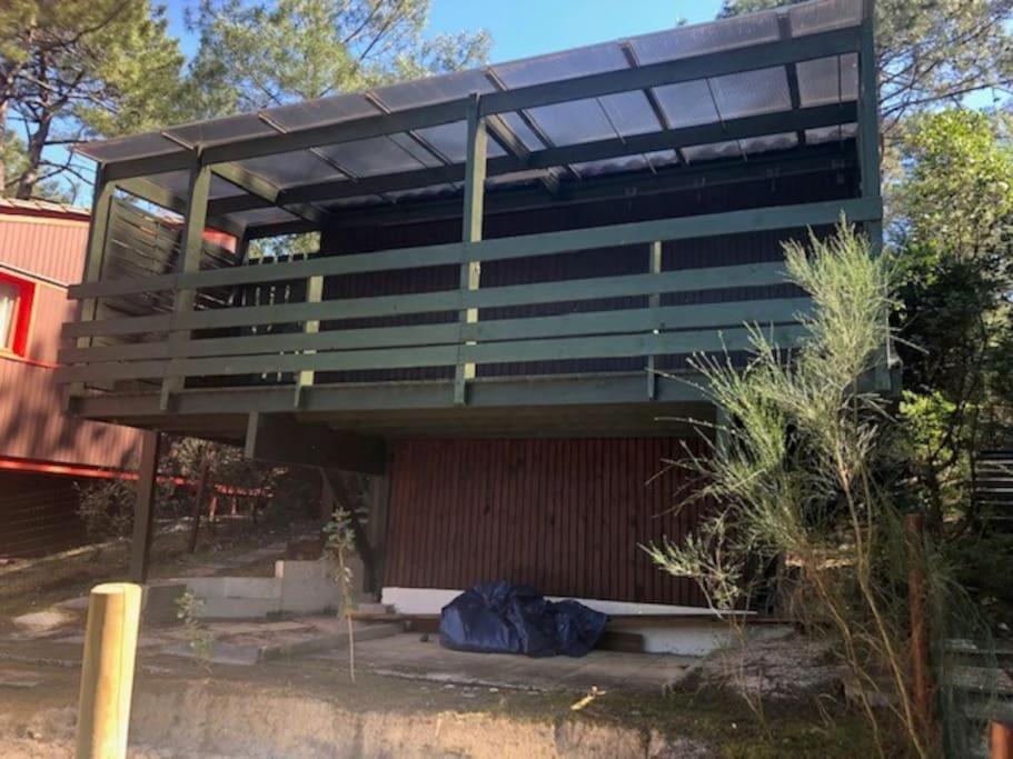 CHALET avec PISCINE proche LAC et OCEAN
