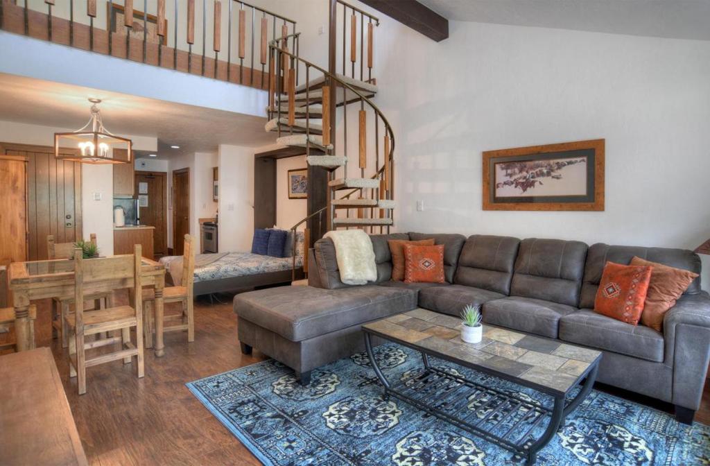 Tamarron Lodge Loft 338