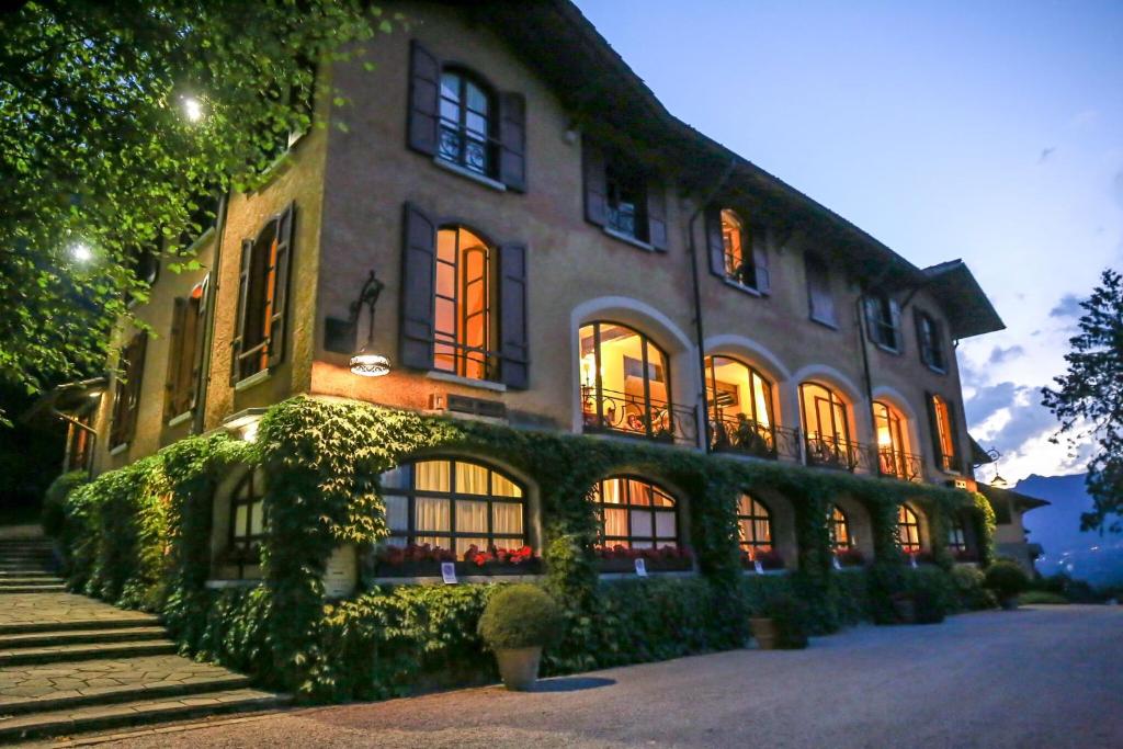 The Golf Club Guest House