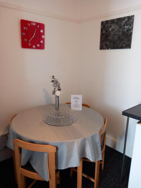 Carron House Holiday Apartments