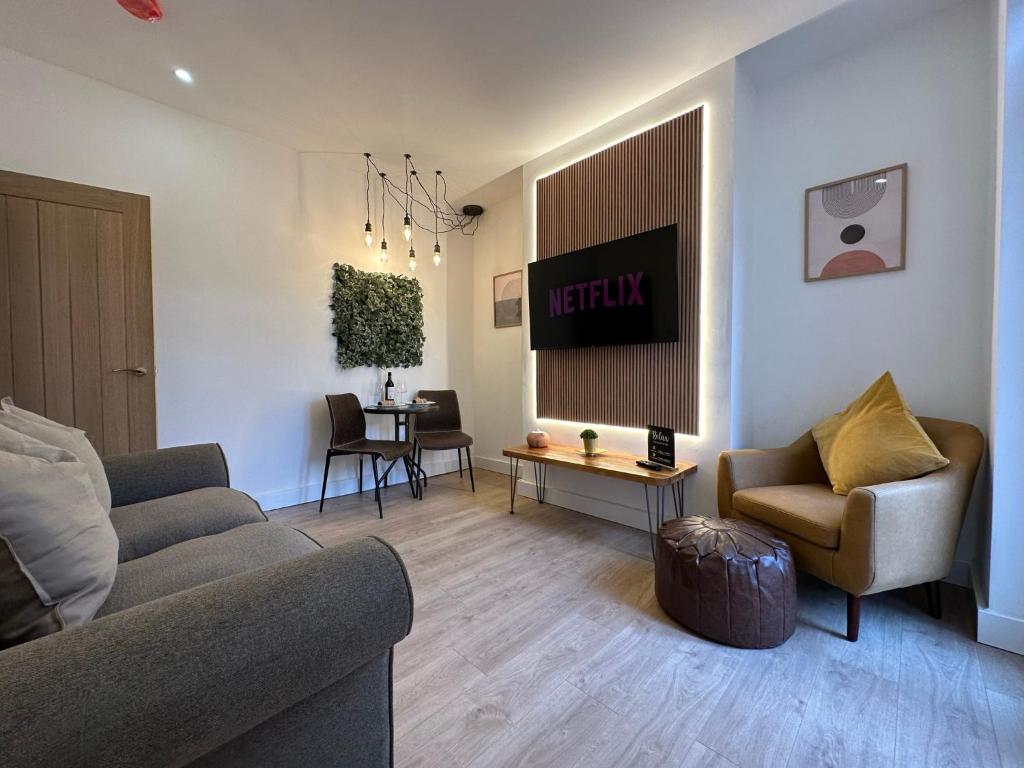 Deluxe Stays @ Libra Spaces