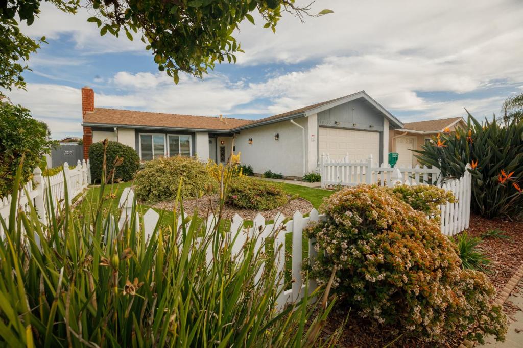 Mira Mesa Hideaway