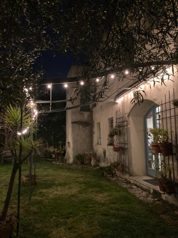Casa Olivia Lacremà