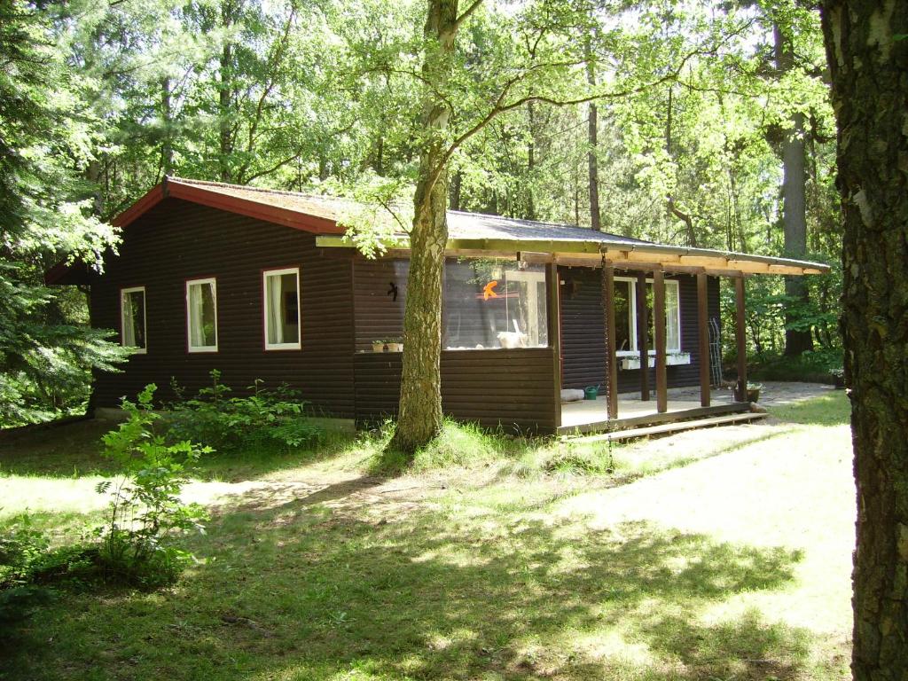 Midtvejshuset