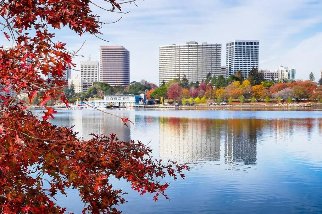 Jack London square stylish luxury 1BD apartment