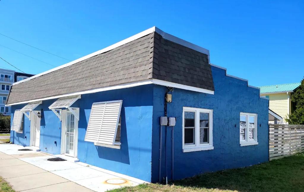 Beachwood Bungalow B