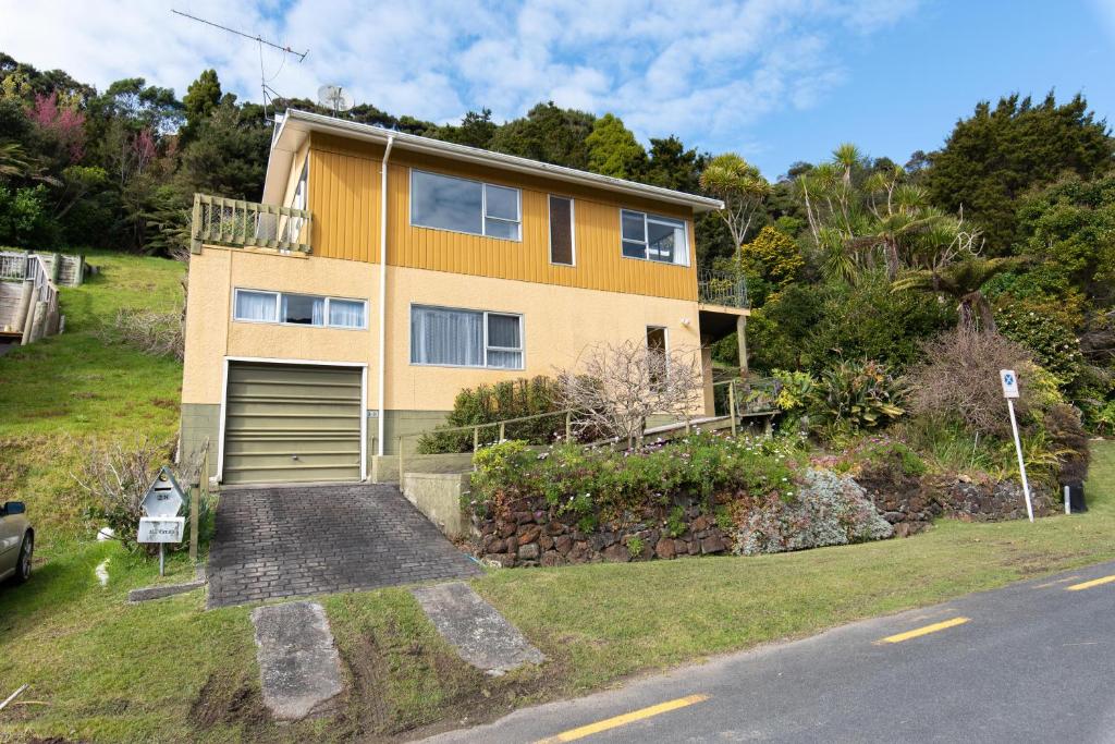 Knights Retreat - Paihia Holiday Home