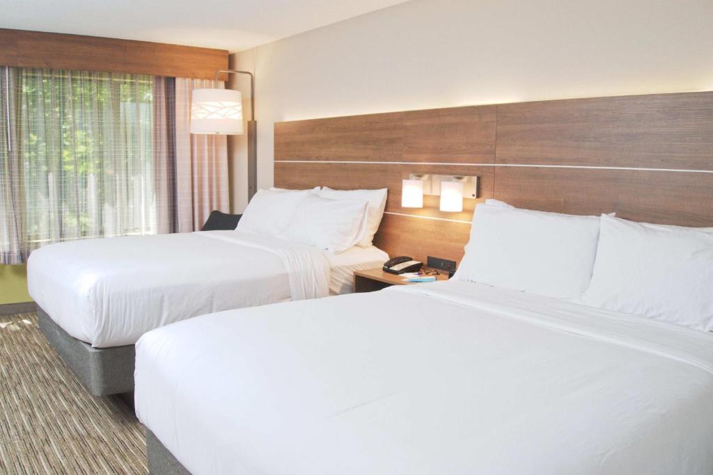 Holiday Inn Express South Burlington, an IHG Hotel