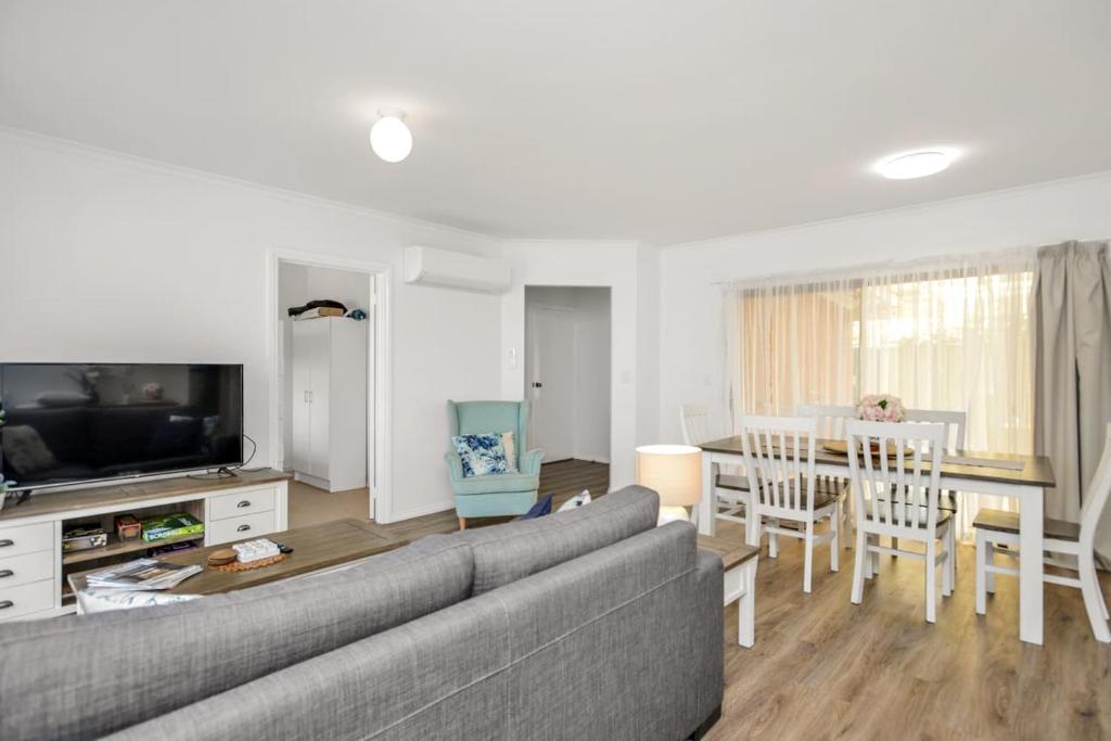 Kingsford Cottage - WIFI Pet Friendly