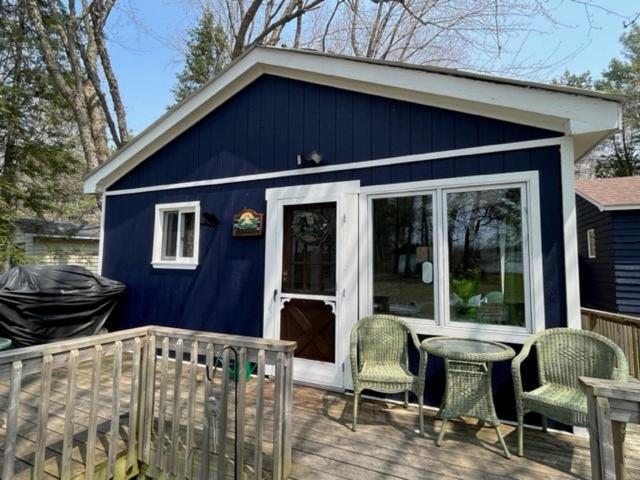 The “Lily” waterfront Muskoka cottage