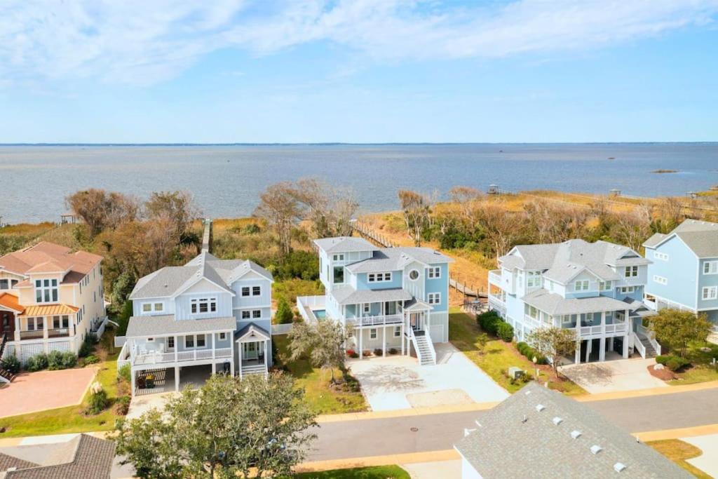 NEW Baydream Believer Private Pool and Pier