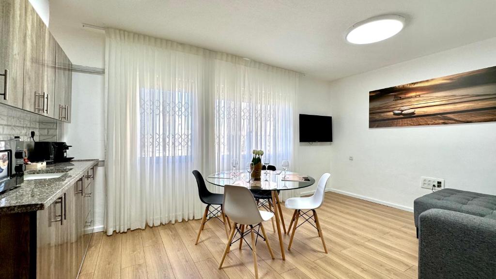 Sea view two bedrooms apartment