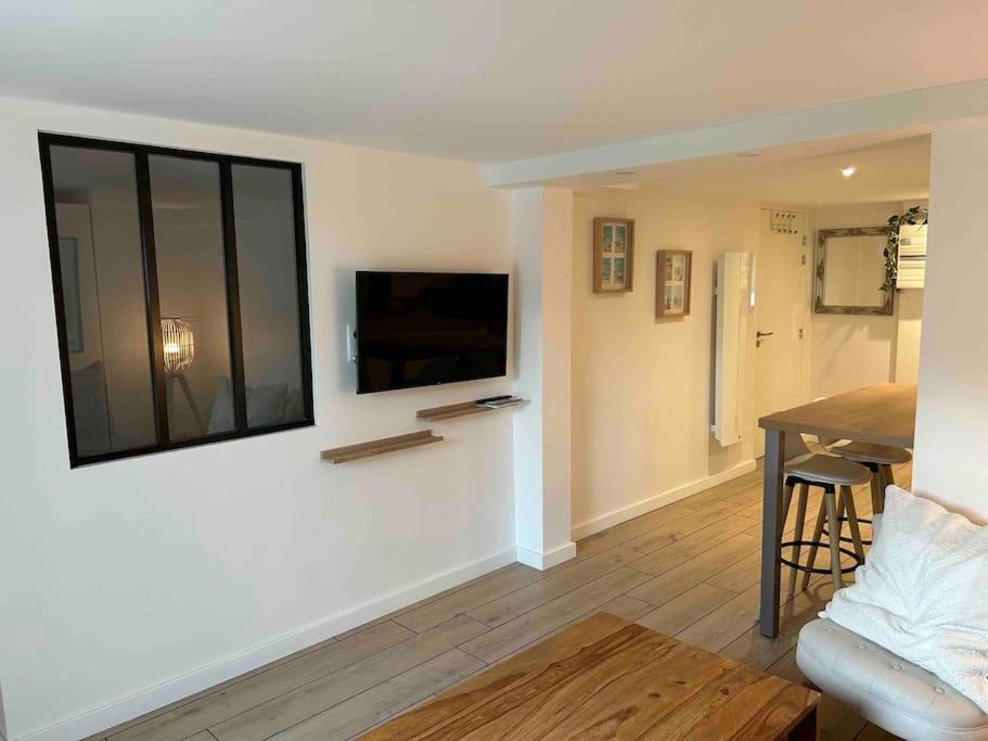 Logement avec piscine privée chauffée