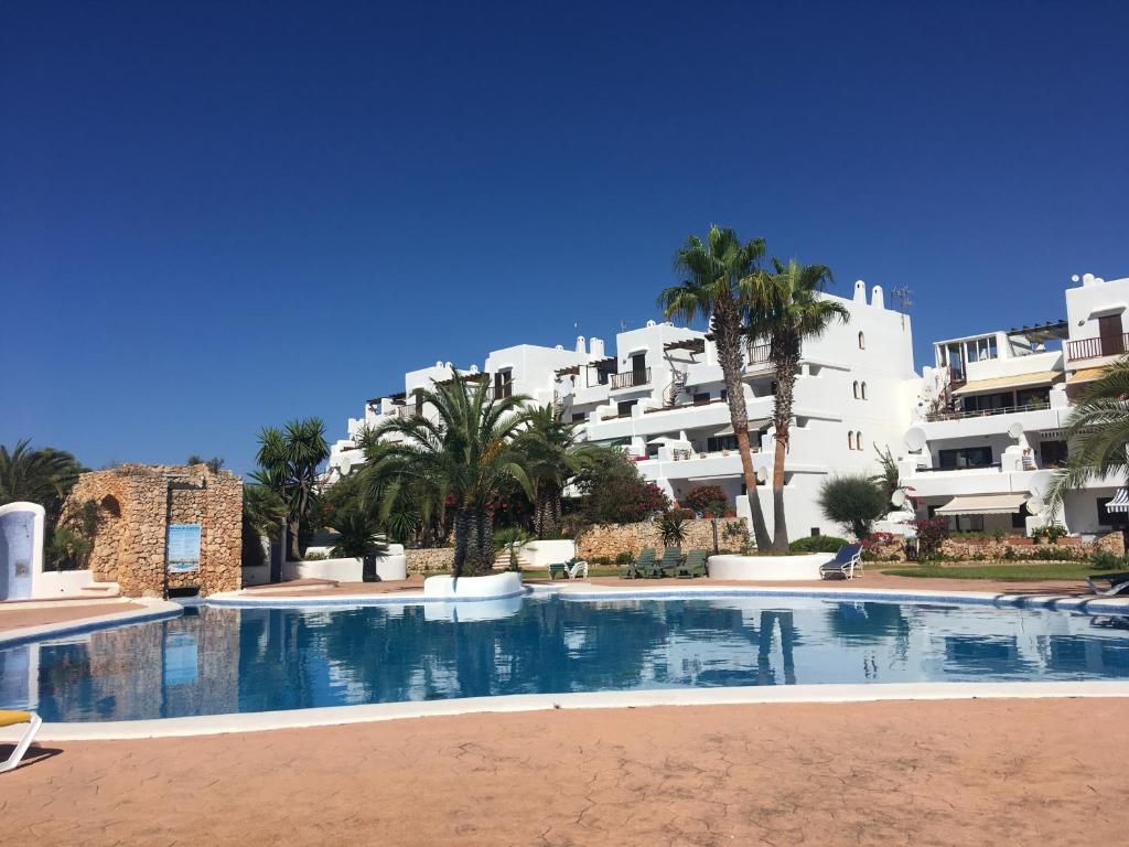 PEQUEÑO PARAISO