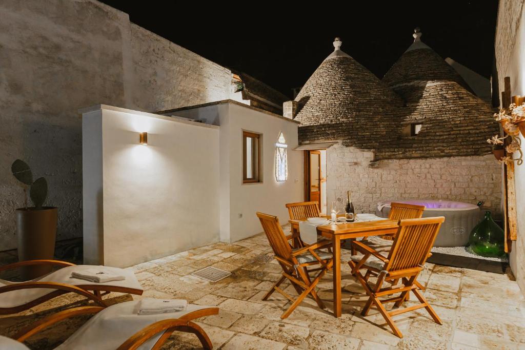 Milestones Modern Suite Trullo Jacuzzi Spa & Relax