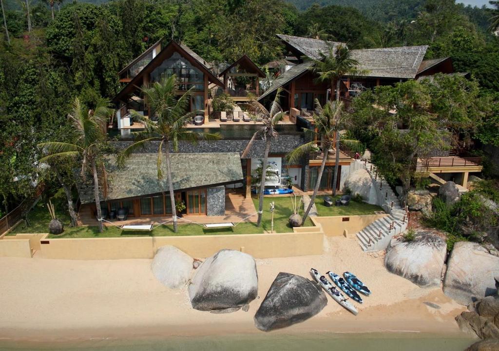 Baan Hinta, A Luxurious Haven with Outdoor Cinema