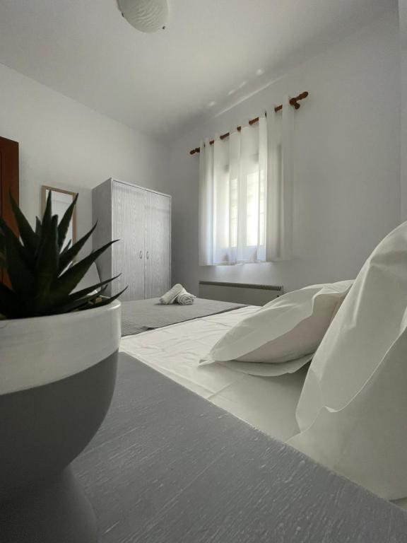 Melivia apartments