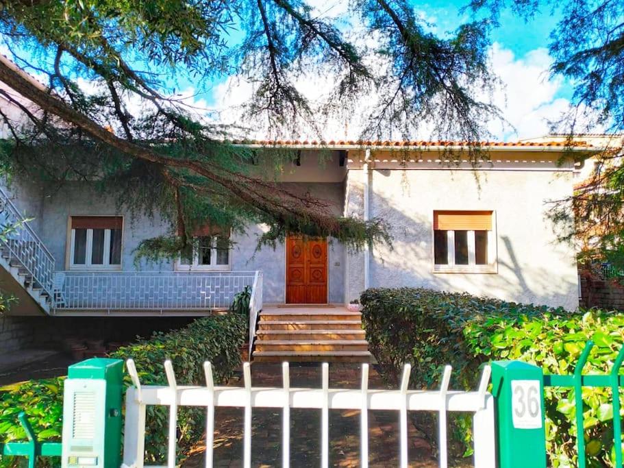 Villa due piani con giardino Arzachena