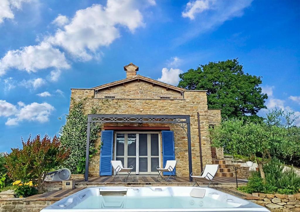 Ca' Gulino - Urbino - Villa con Minipiscina in Borgo Antico