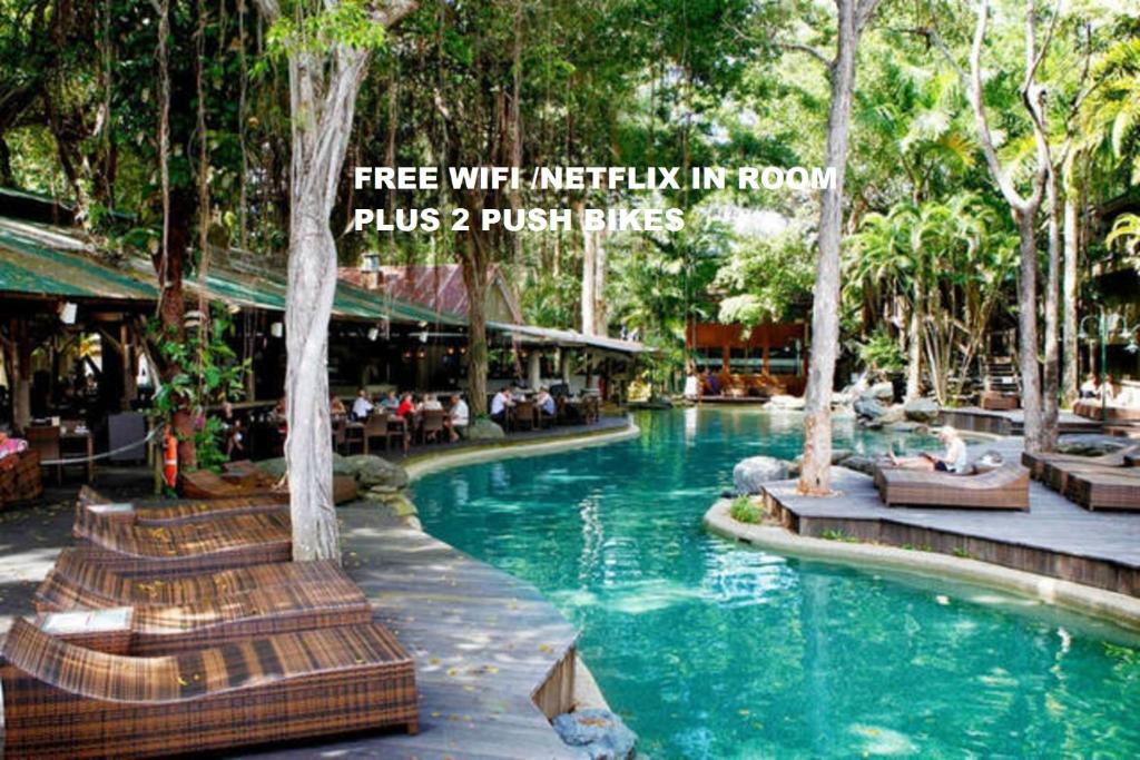 Sonia's At Ramada Resort Free Wifi & Netflix