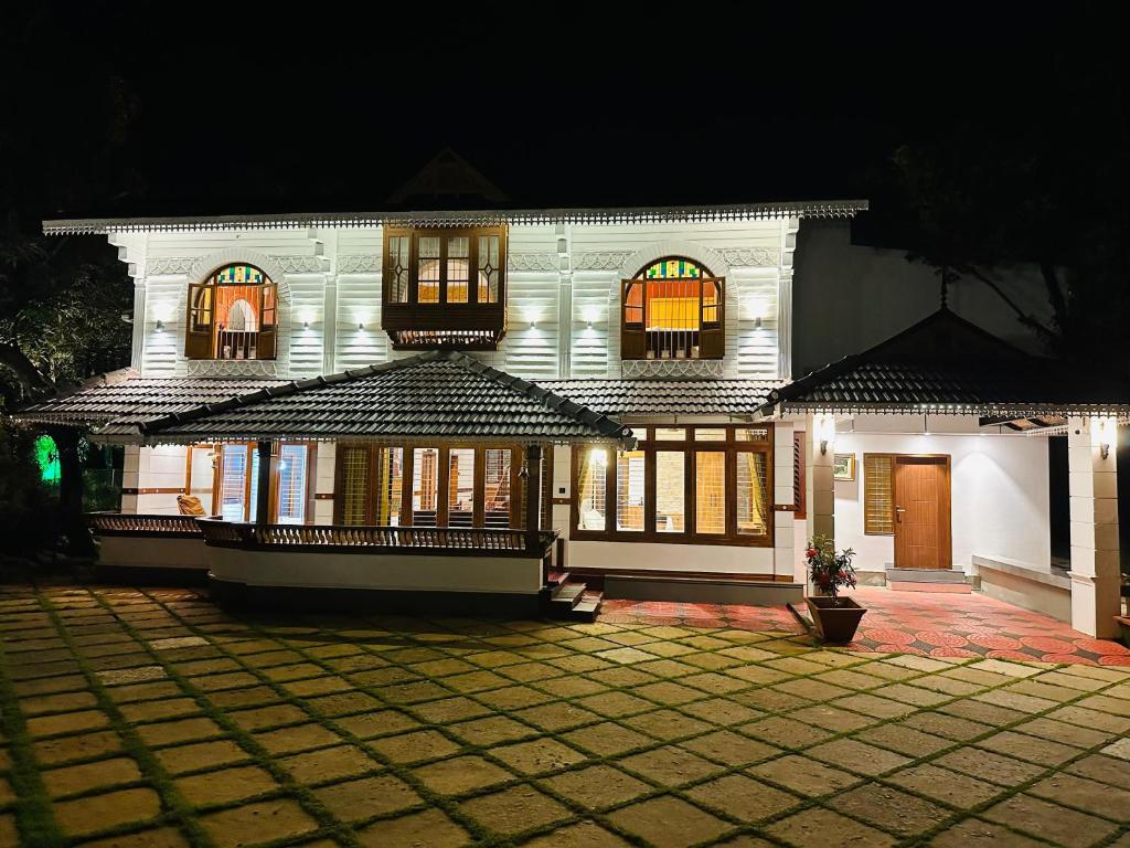 Farm Fort Resort By Luxdens Hotels