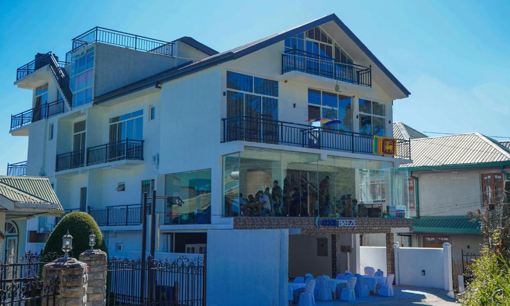 Hotel Cool Breeze Grand Nuwara Eliya