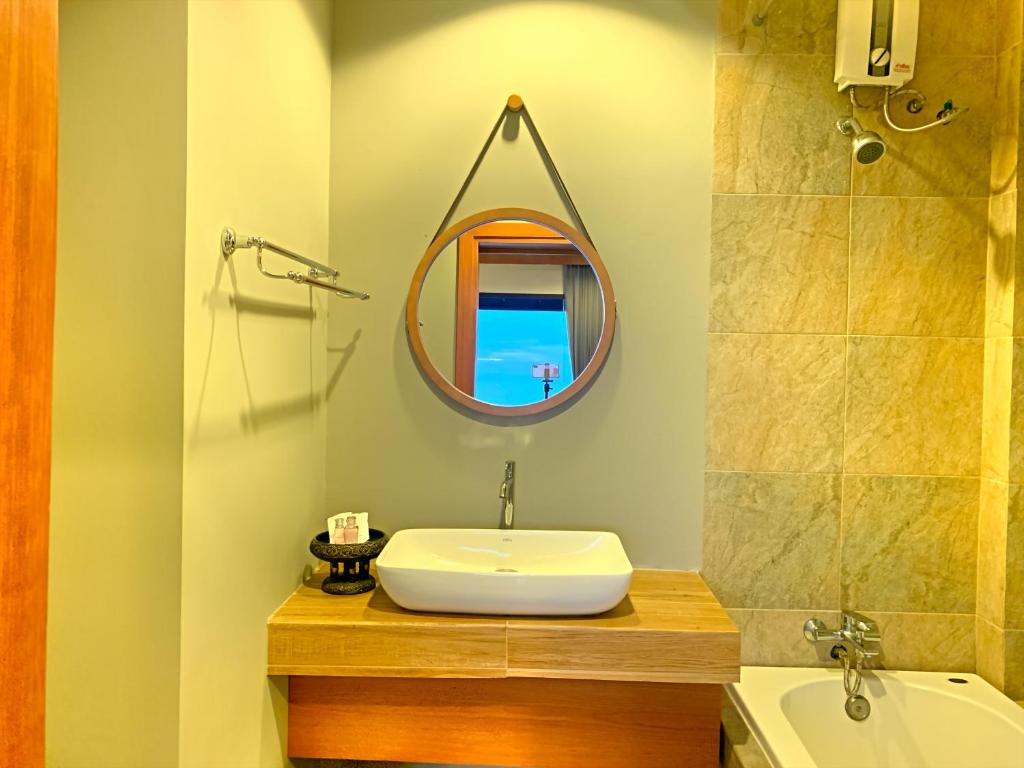 Baan Hin Sai Resort & Spa - SHA Extra Plus