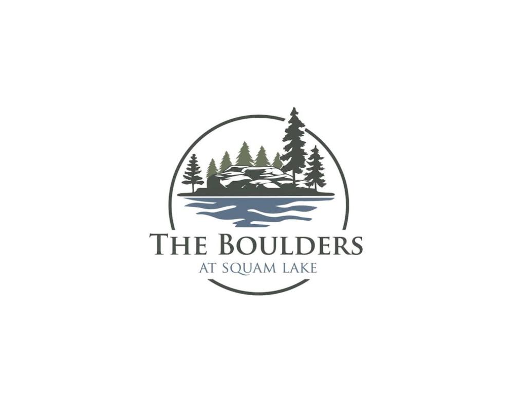 Waterfront 3 bed plus 3 bath on Squam (Suite 1)